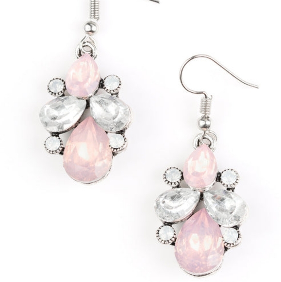 Paparazzi Earrings - Wonderland Waltz 🎀 Pink - Picture 2 of 3